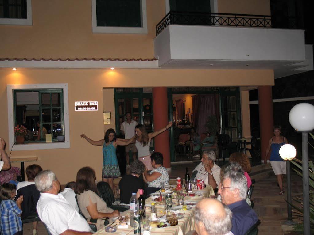 Sun Village Hotel Apartments Megas Limnionas Exterior photo